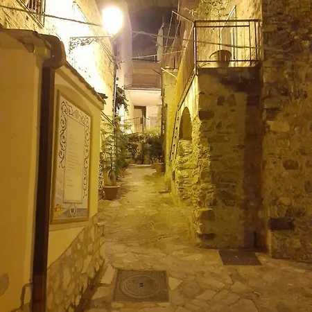 別荘 Sognando Nel Borgo