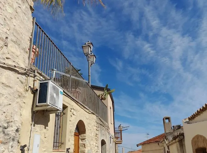 Sognando Nel Borgo 罗卡伊恩佩里亚莱